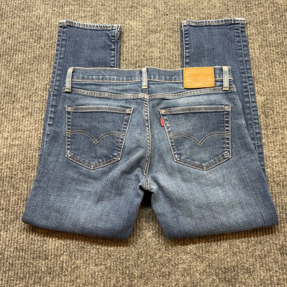 Levis these jeans